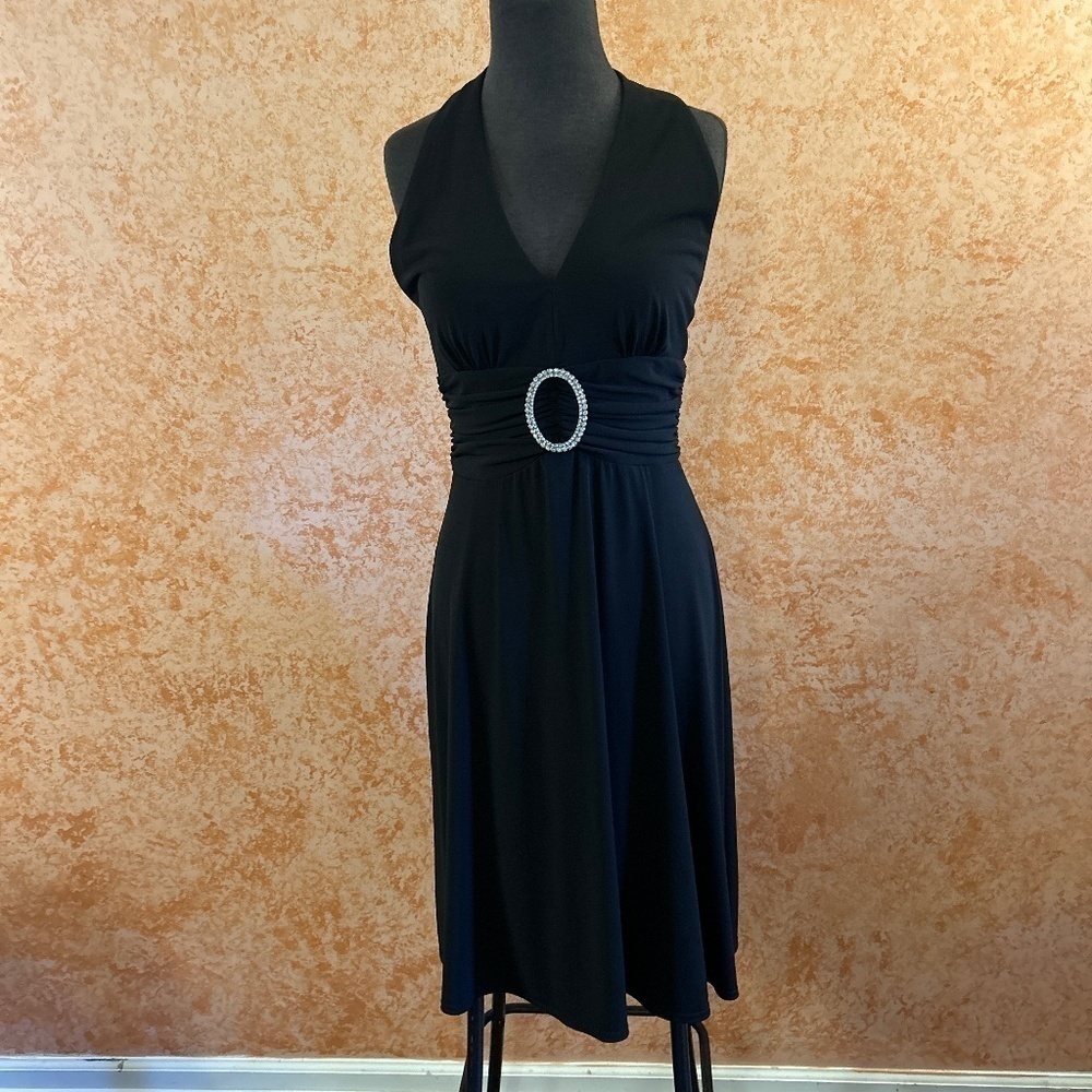 🍁END of YEAR SALE🍁JESSICA HOWARD Evenings Black Halter Dress Size 6